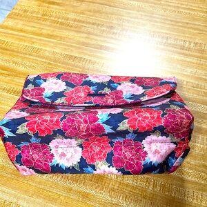 nicole miller flower bag